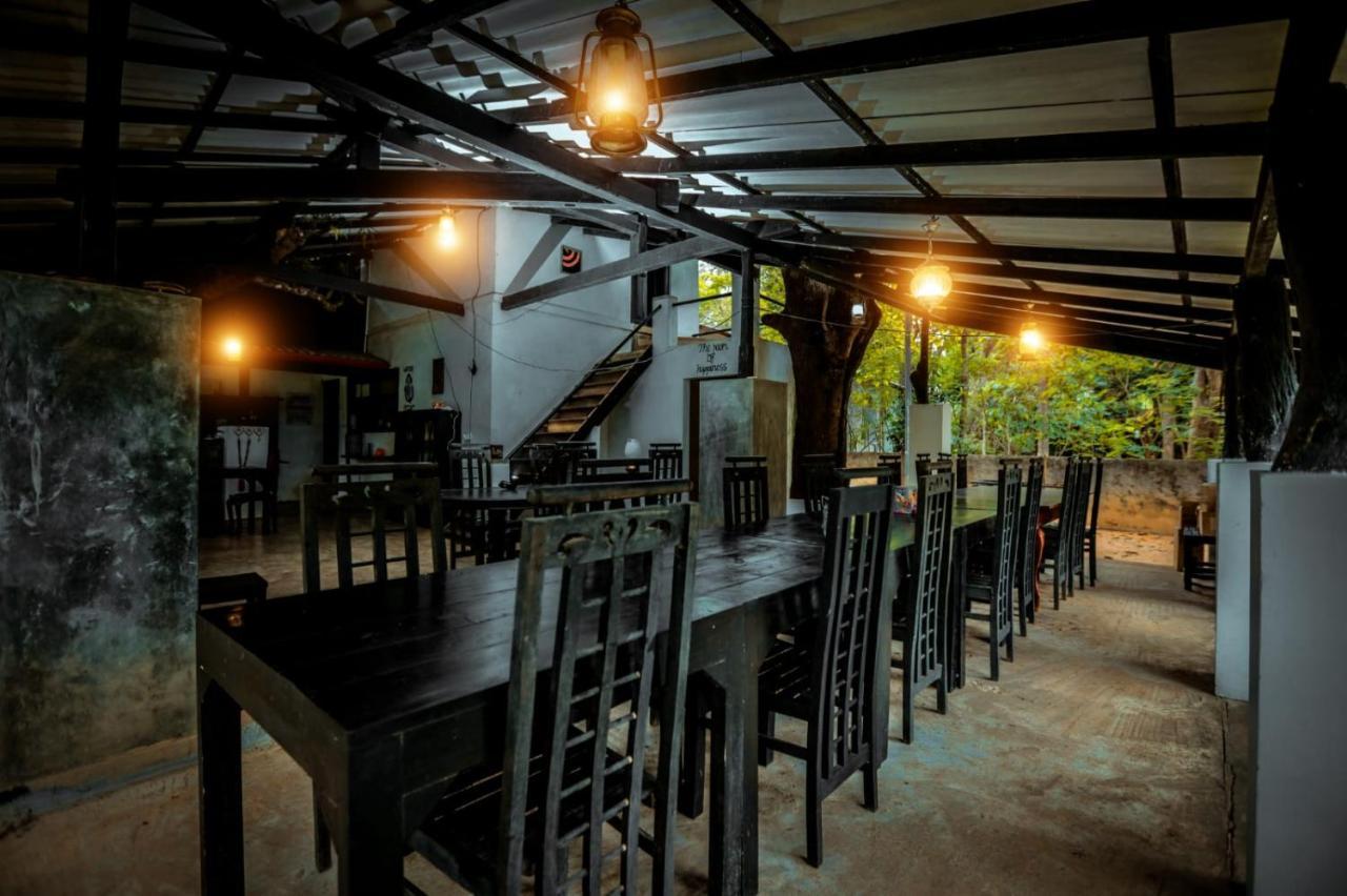 Hotel Sigiriya Kele Exterior foto